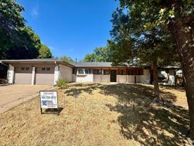 2820 Mcmillan Cir - Photo 1 of 1