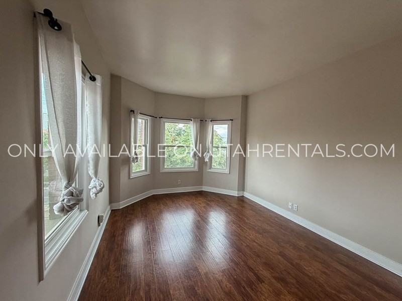 218 W North Temple #W8 - Photo 2 of 30