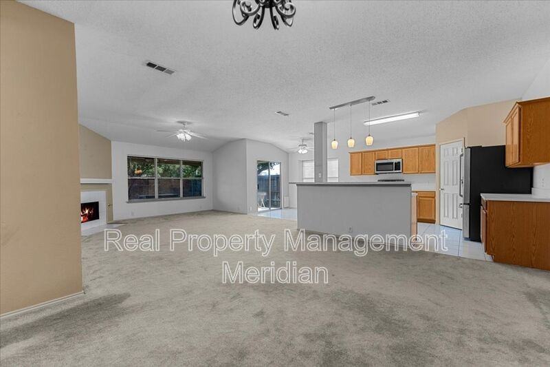 840 Big Sky Ln - Photo 7 of 20
