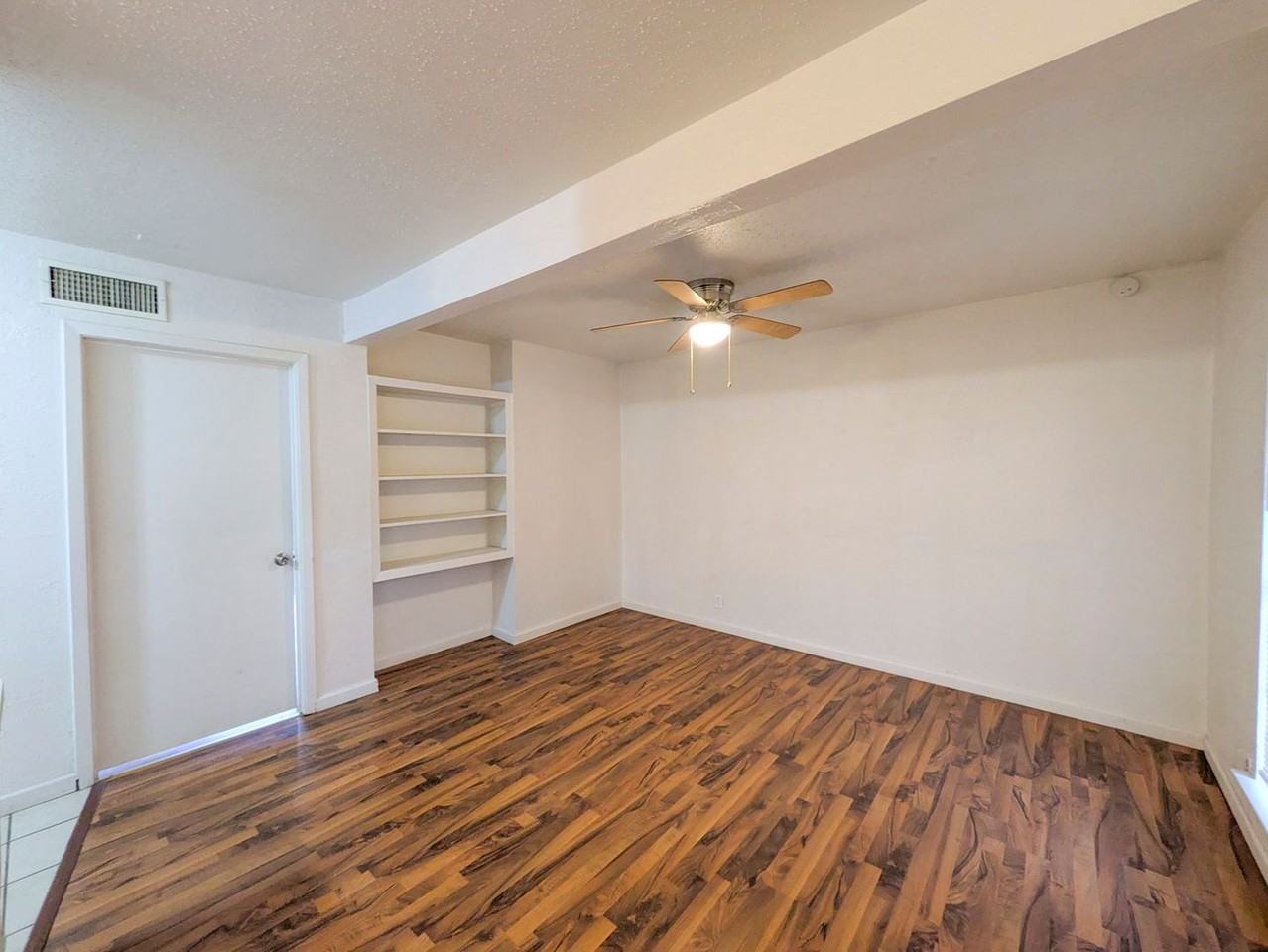 4610 Maddox St - Photo 4 of 19