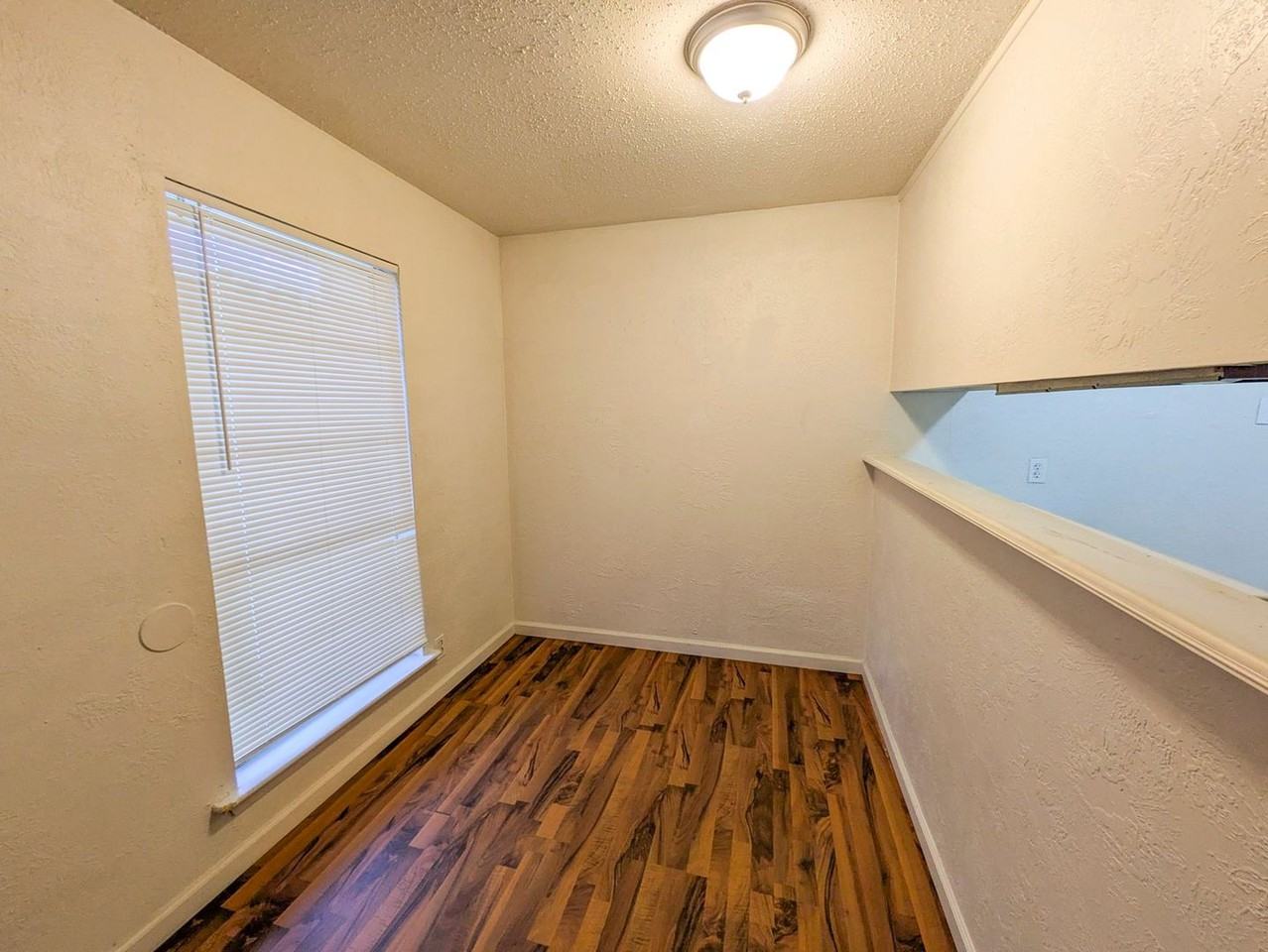 4610 Maddox St - Photo 7 of 19