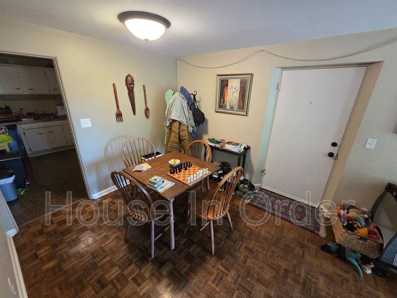 30 Edgemont Rd #22 - Photo 6 of 8