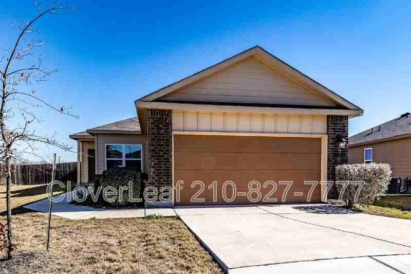 3022 Del Mar Way - Photo 2 of 32