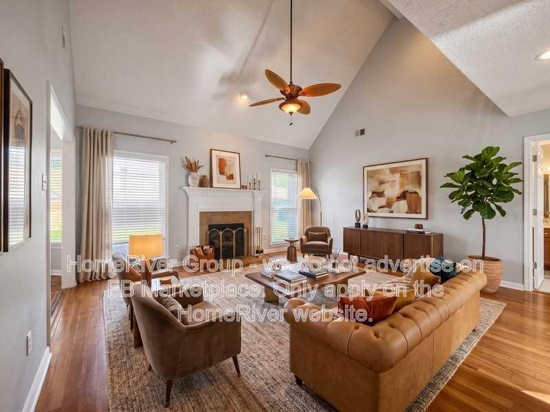 4290 Mary Lynn Dr - Photo 2 of 21