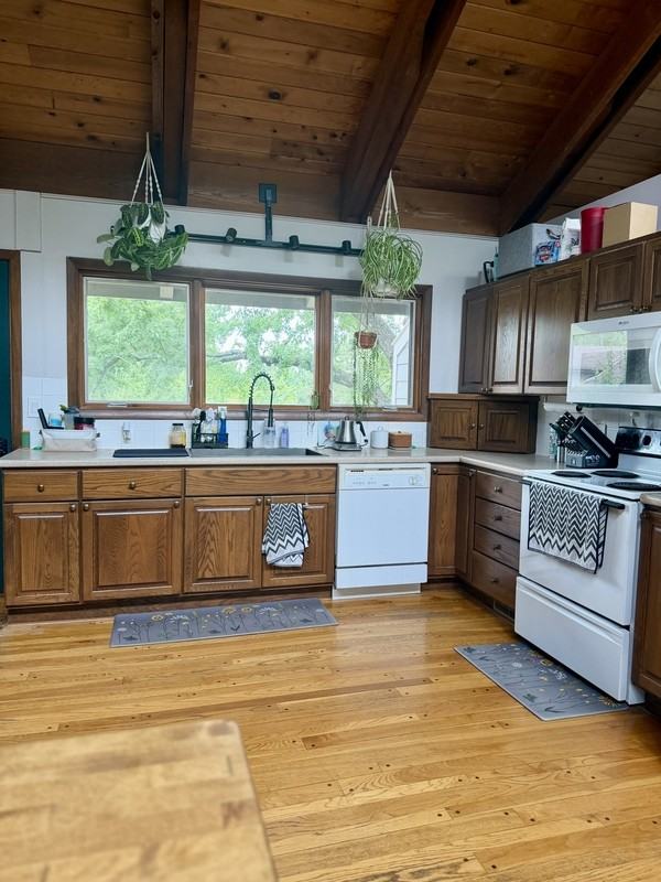 2708 Stratford Rd - Photo 4 of 24