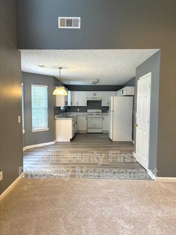4504 Carriage Park Dr - Photo 6 of 26