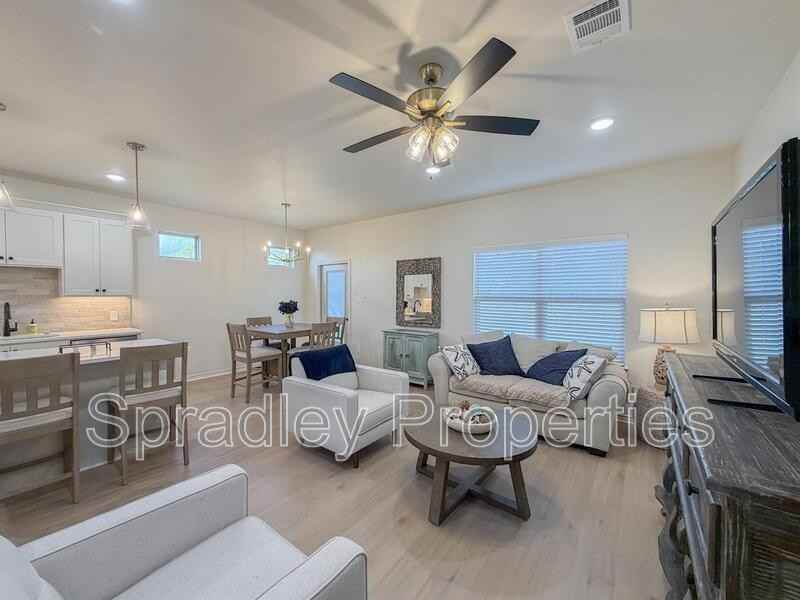 1404 Rita Blanca Ct - Photo 7 of 39