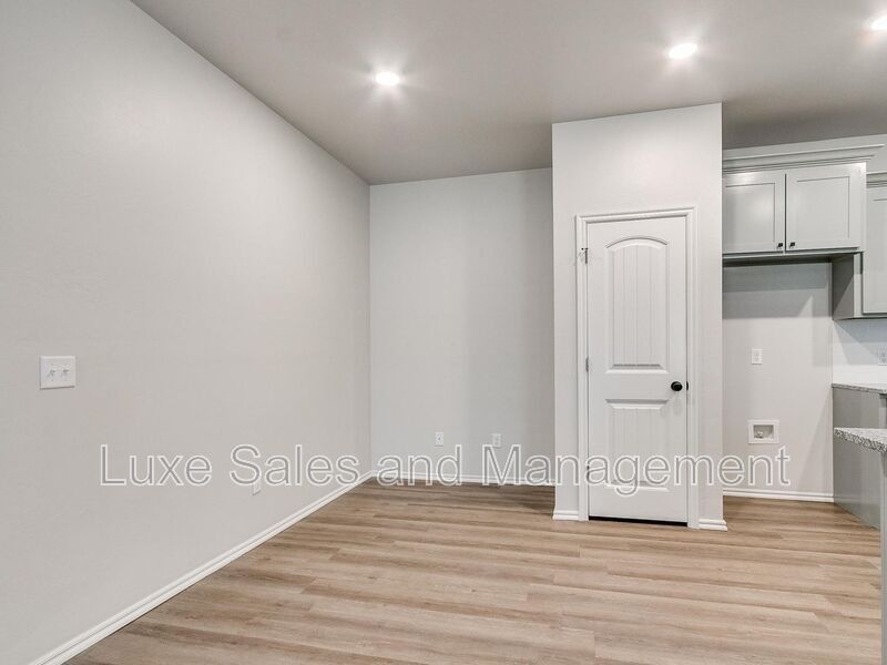 10716 Lawson Place Rd #A - Photo 7 of 34