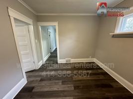 featured image of 4220 W Hampton Ave