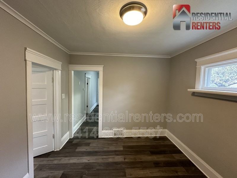 4220 W Hampton Ave - Photo 3 of 25