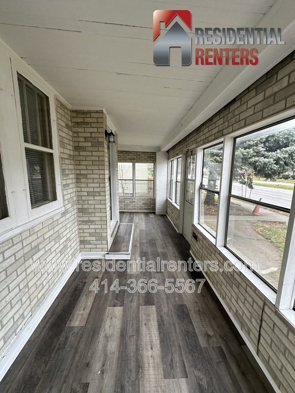 4220 W Hampton Ave - Photo 5 of 25