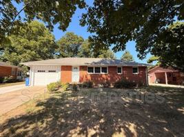 featured image of 1801 Bernard St