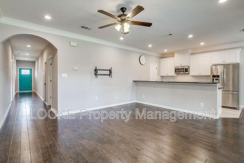 5100 Curzon Ave - Photo 2 of 13