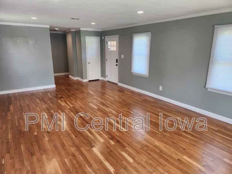 1234 Herold Ave - Photo 5 of 23