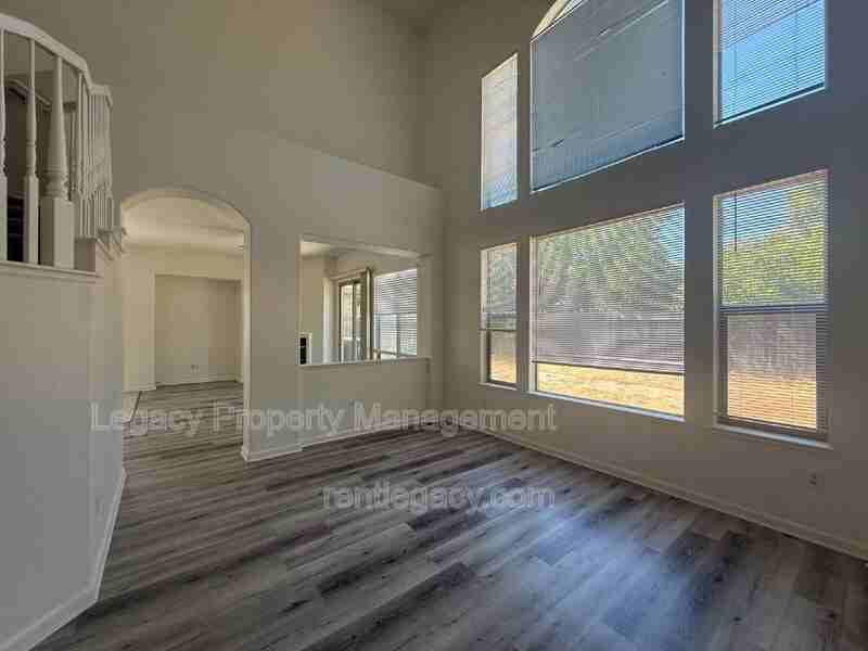 4312 Accordion Way - Photo 5 of 30