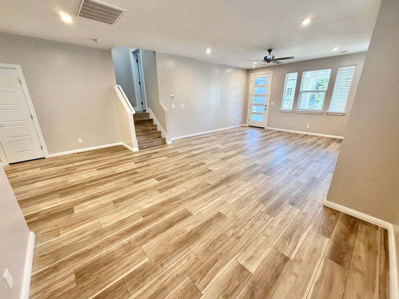 750 W Scarlet Hill Dr - Photo 7 of 45