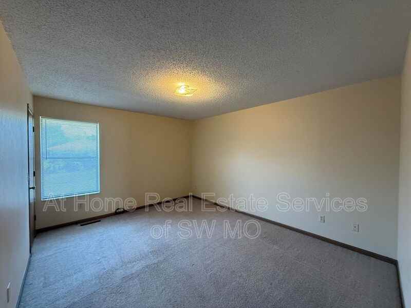3394 S Moreland Ct Apt B - Photo 6 of 10