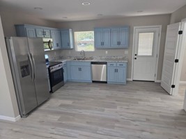 featured image of 111 Holly Hill Dr