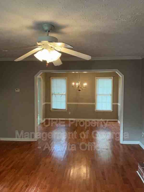 743 Helga Dr Ne - Photo 7 of 28