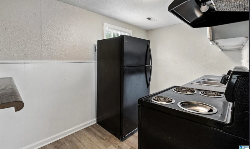 3944 40th St N #A - Photo 4 of 10