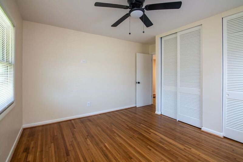 6537 Court K - Photo 7 of 24
