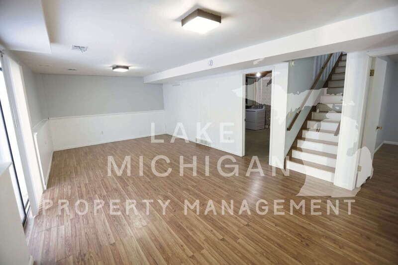 4833 Stauffer Ave Se - Photo 7 of 11