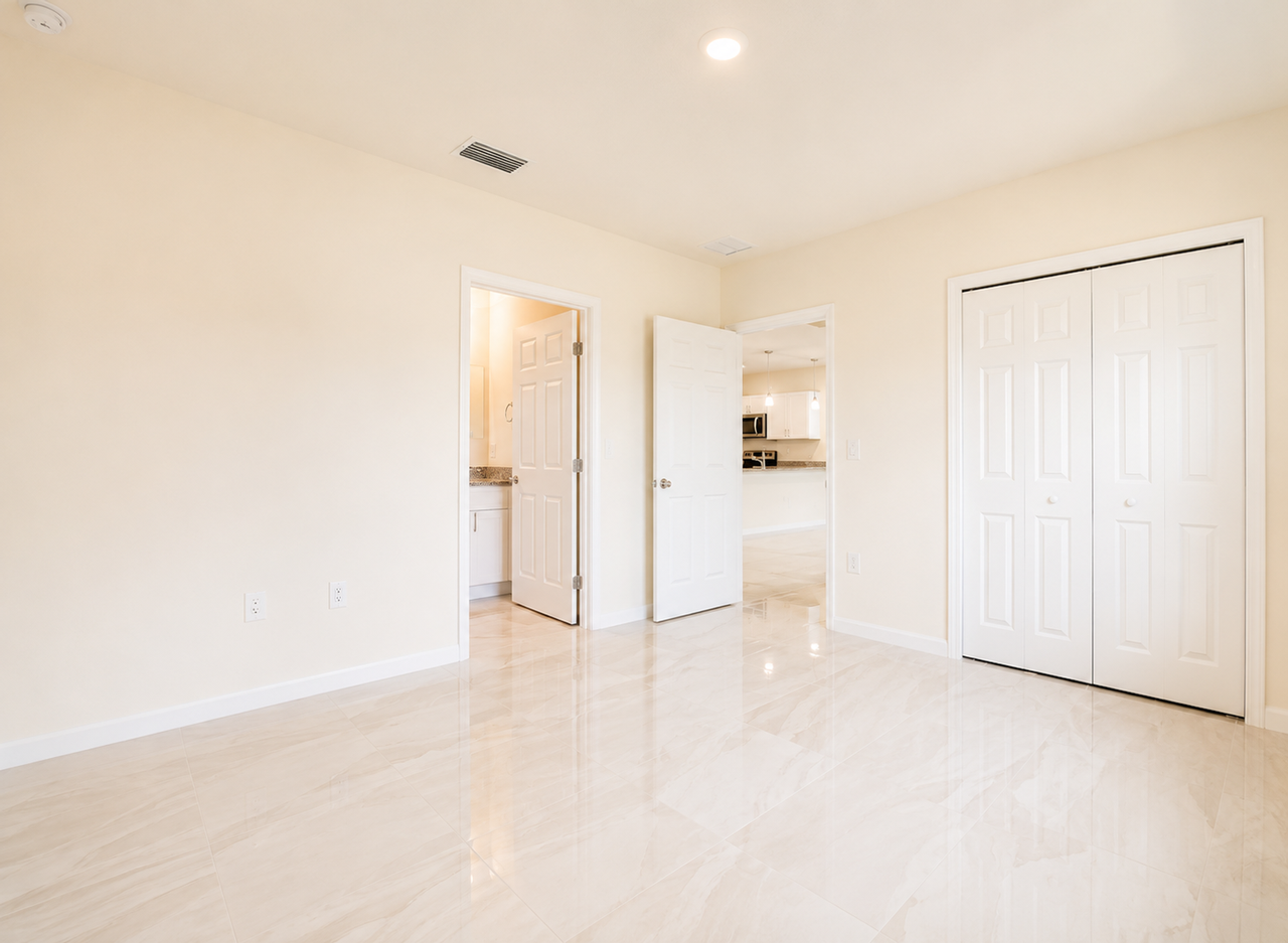 5317 30th St Sw - Photo 4 of 15