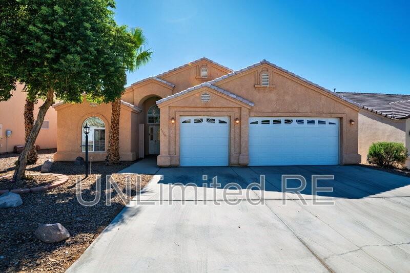 4926 S Mesa Blanca Way - Photo 2 of 47