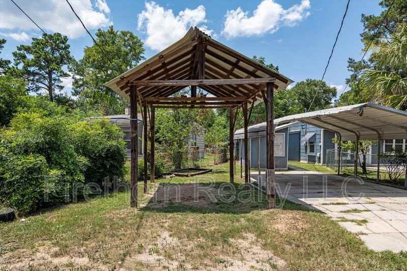 2528 Luz Dr - Photo 4 of 32