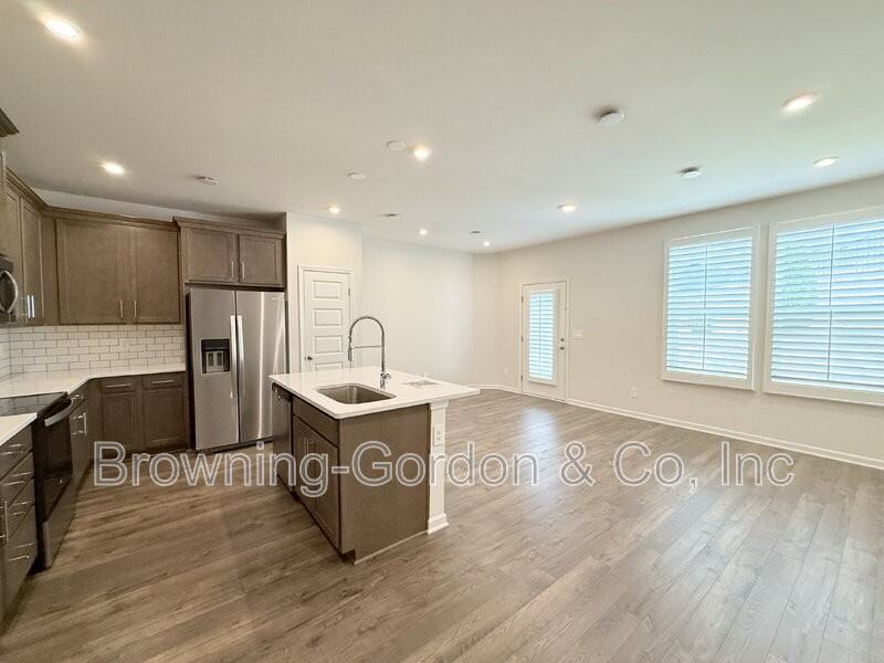 5088 Dayflower Dr - Photo 5 of 22