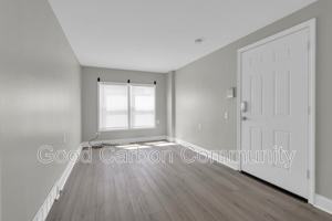 featured image of 1073 Grant St #8