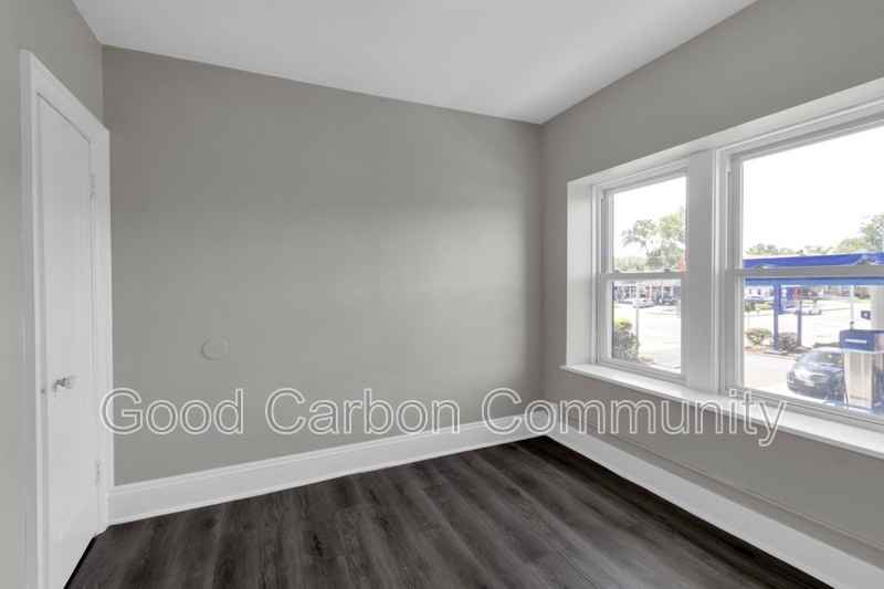 1016 Amherst St #B7 - Photo 7 of 12