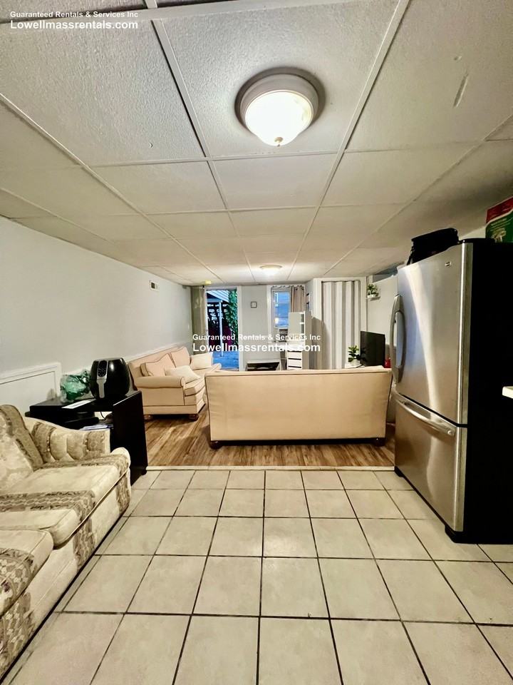 50 Alma St #A - Photo 4 of 13