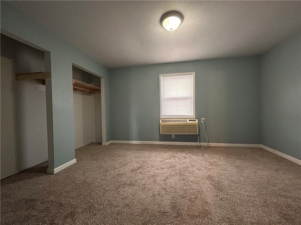 403 Park St #9 - Photo 5 of 5