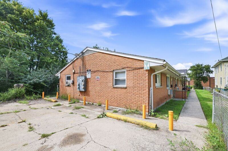 2646 Home Ave #D - Photo 2 of 10