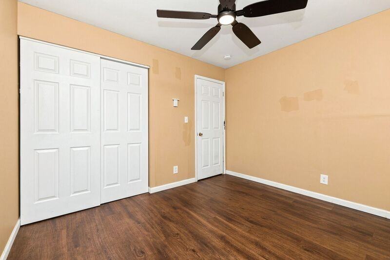 2646 Home Ave #D - Photo 7 of 10