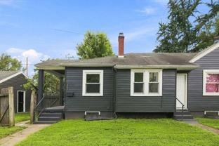 2902 Whittier Ave - Photo 1 of 1