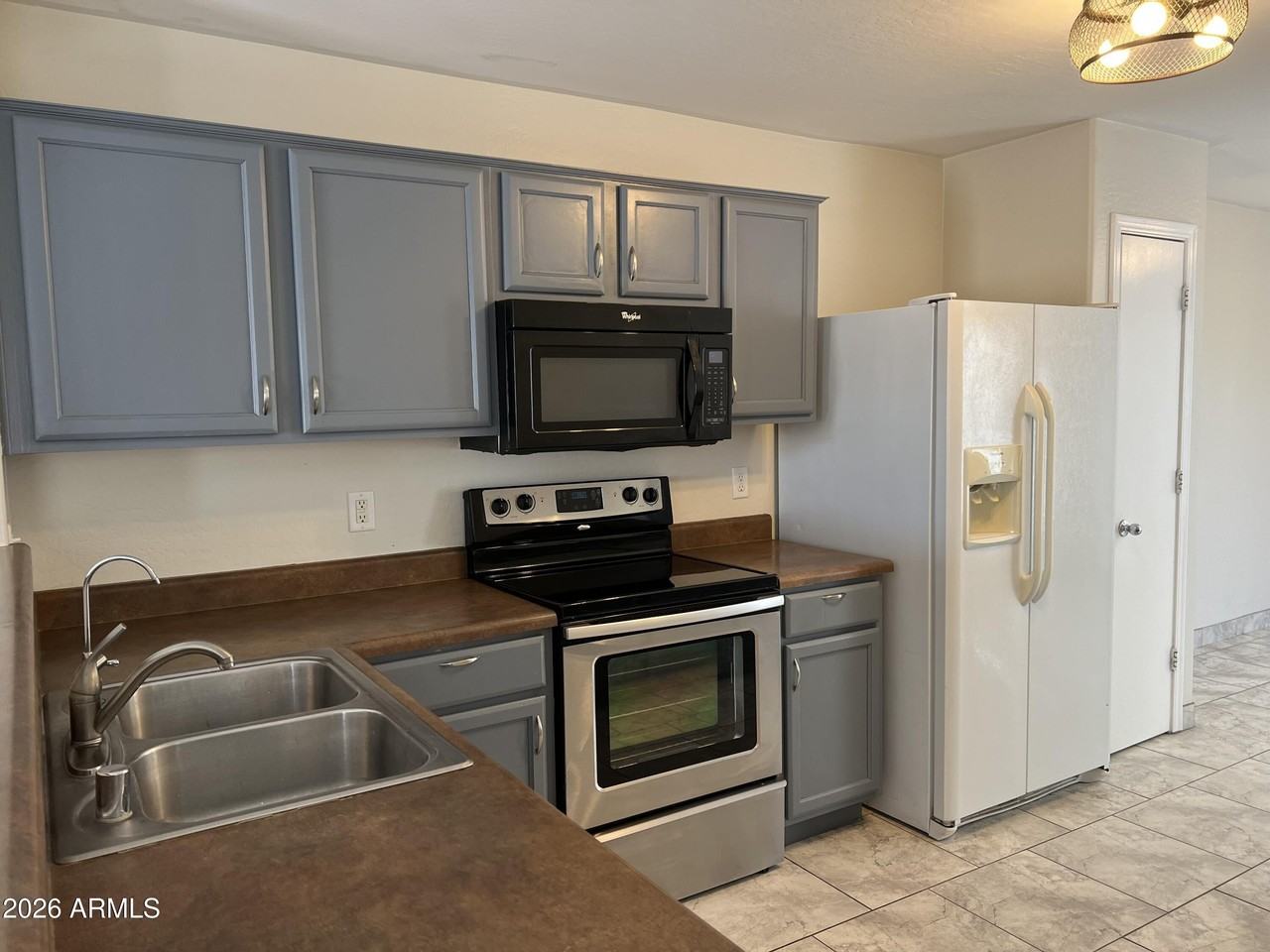 25822 W Satellite Ln - Photo 3 of 18