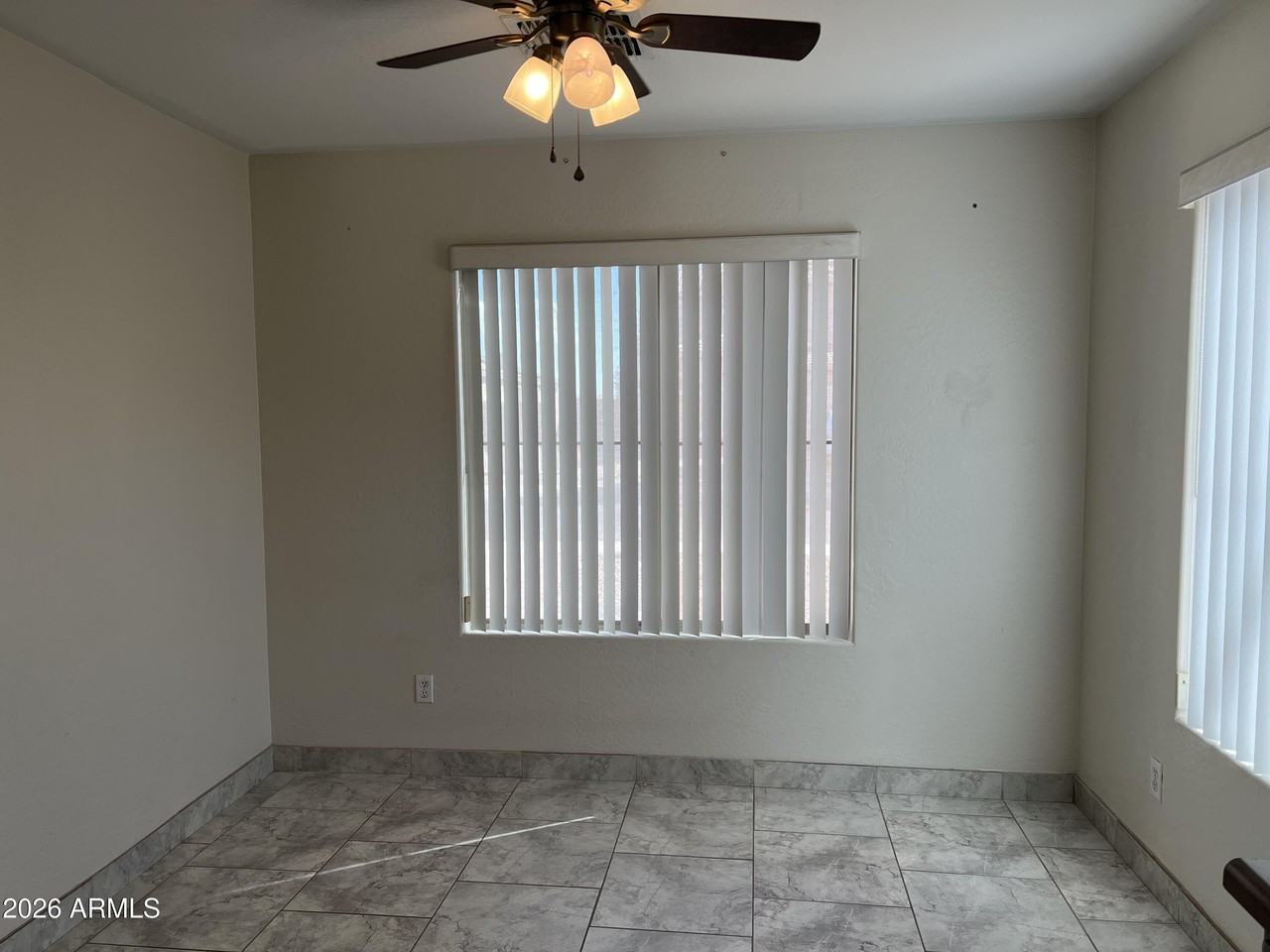25822 W Satellite Ln - Photo 5 of 18