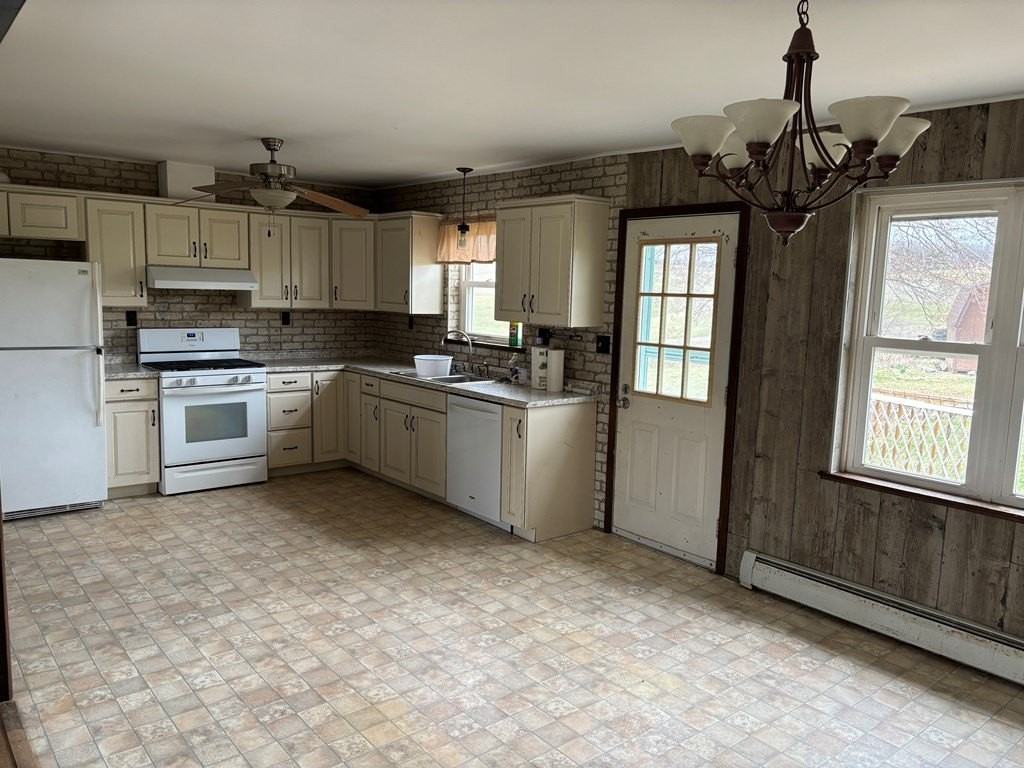 3629 Sandy Flat Rd - Photo 2 of 22