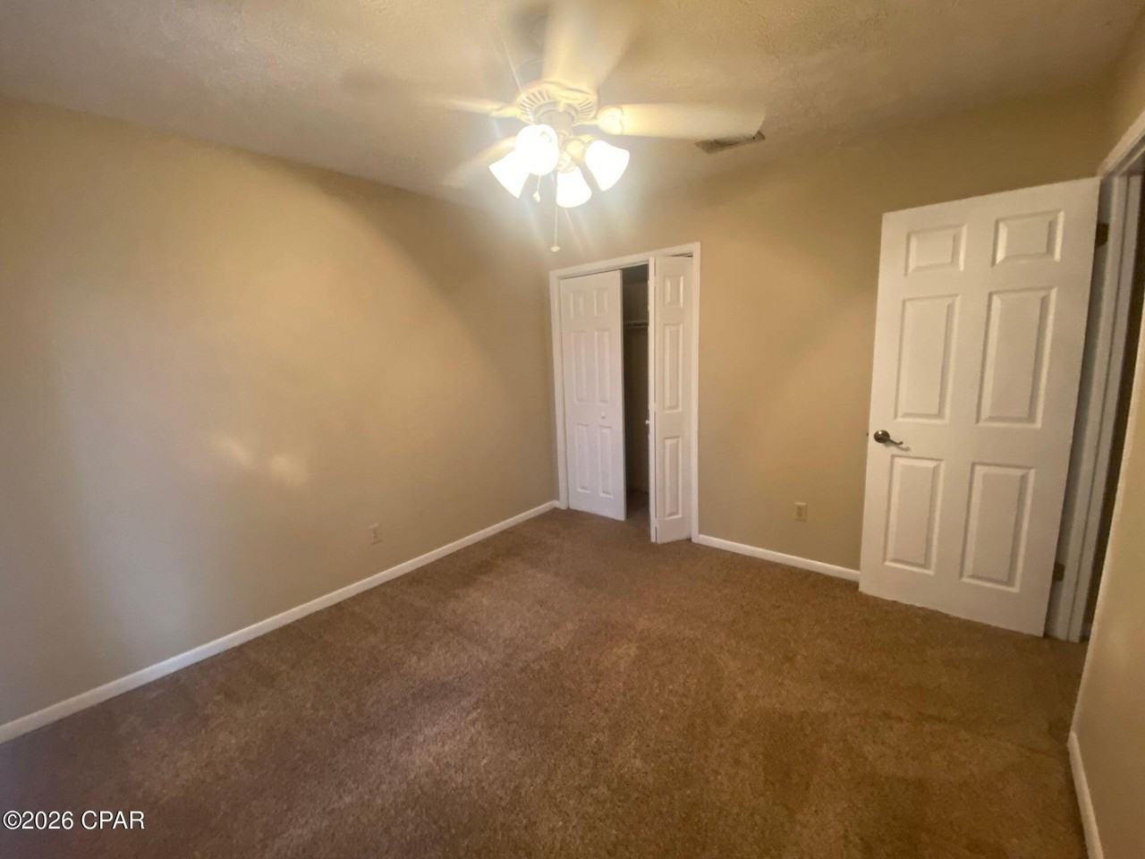 521 E 5th Ct - Photo 6 of 14