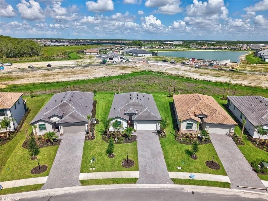 20416 Verawood Loop - Photo 2 of 42