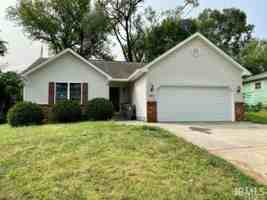 featured image of 601 W Cherokee Dr