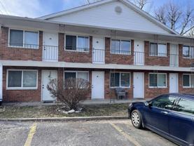 1005 N Rogers St #B15 - Photo 1 of 1