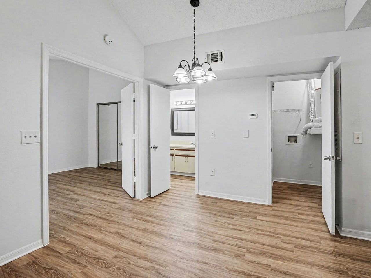 437 Fountainhead Cir #280 - Photo 6 of 22
