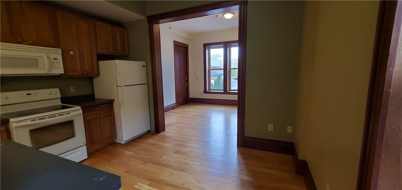 750 South Ave #202 - Photo 6 of 12