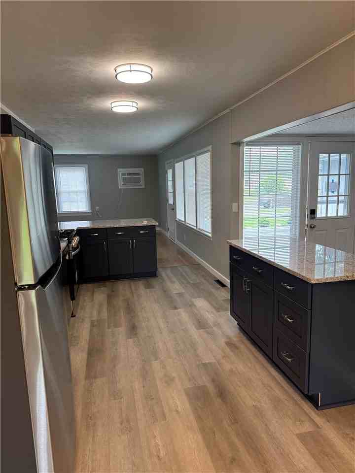 206 William Ln - Photo 3 of 11