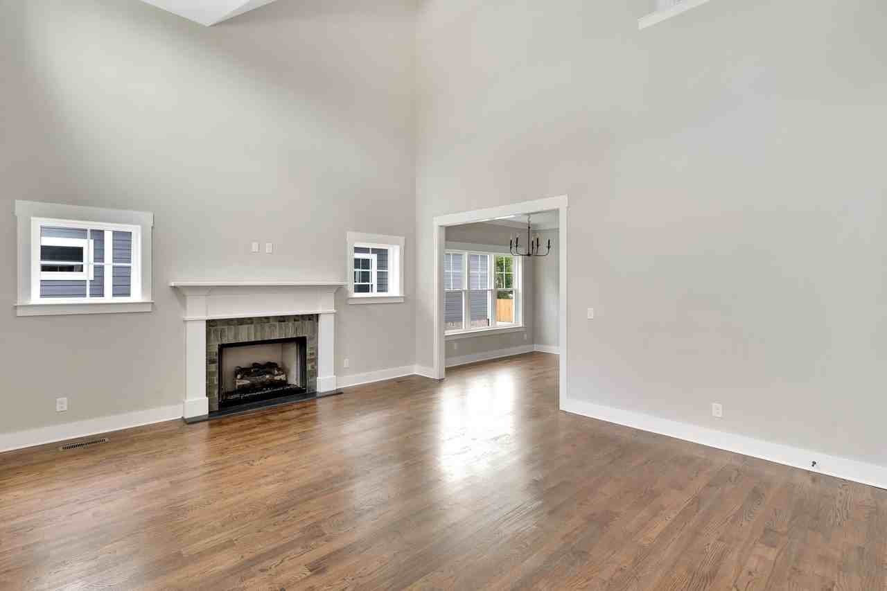 1317 Thomas Ave - Photo 6 of 44