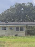 featured image of 125 Harbor Cir