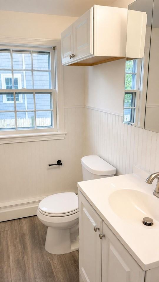 435A Main St #U1 - Photo 2 of 4